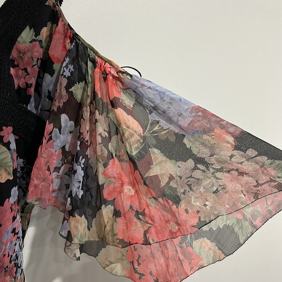 Alice McCall floral dress - Picture 4 of 5